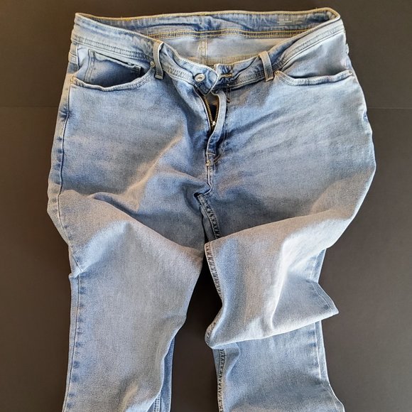 KOAJ brand - Blue Jeans - Picture 3 of 8